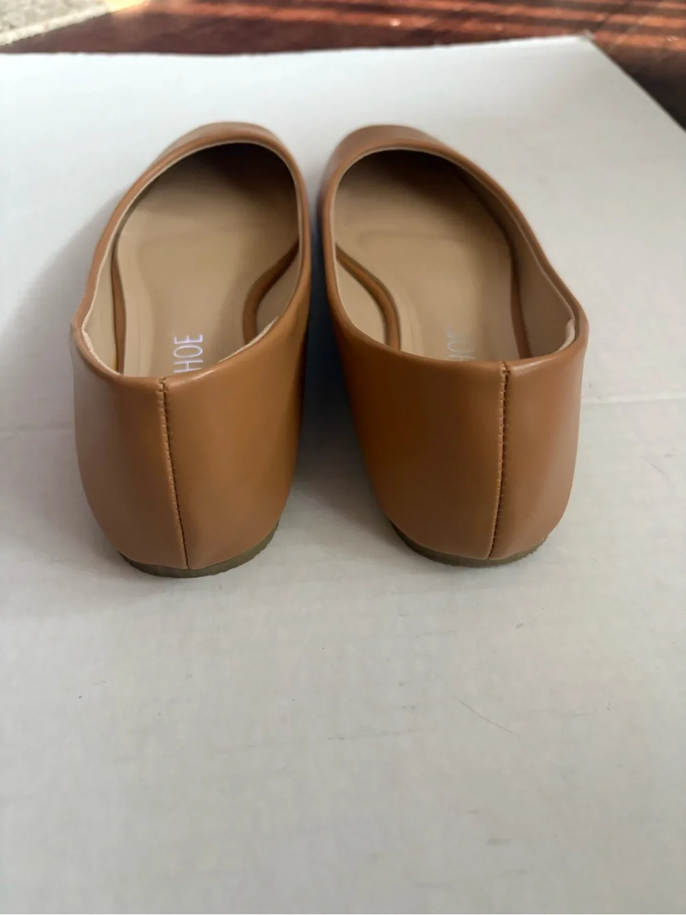 Musshoe Women’s Sz 8 Classic Tan Faux Leather memory foam comfort Ballet Flats